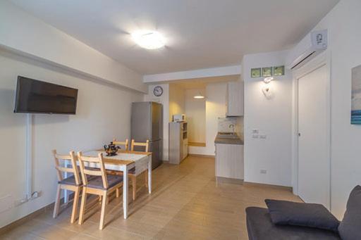 B&B Villa Montreux Rimini Buitenkant foto