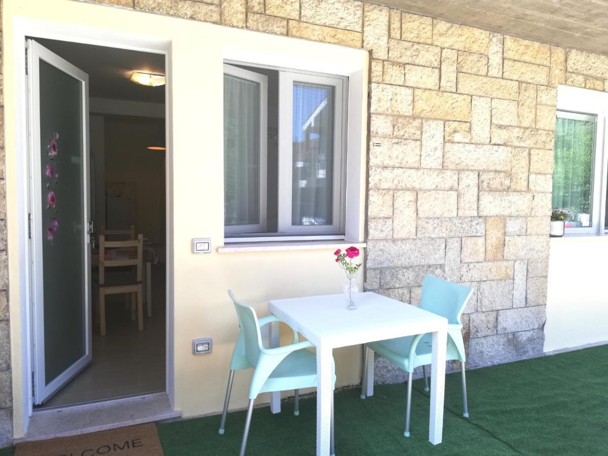 B&B Villa Montreux Rimini Buitenkant foto